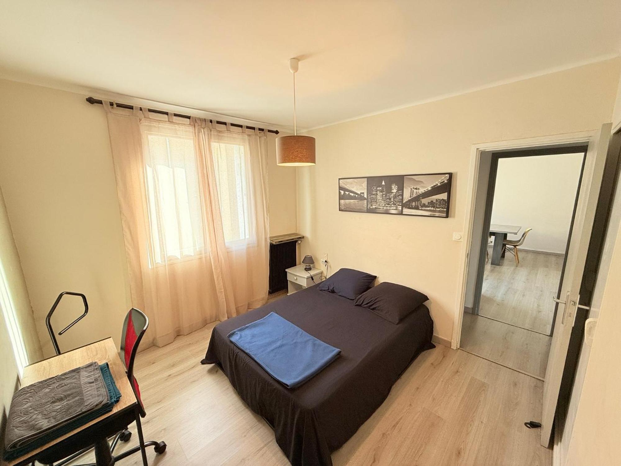 Les Arenes De Nimes - Centre Ville 10 Min Gare -Parking- 2 Chambres Luaran gambar